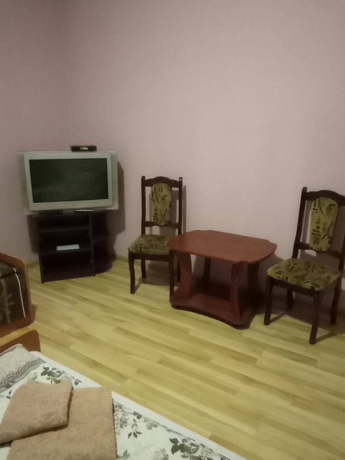 Отель Панський Двір Neslukhov Экстерьер фото